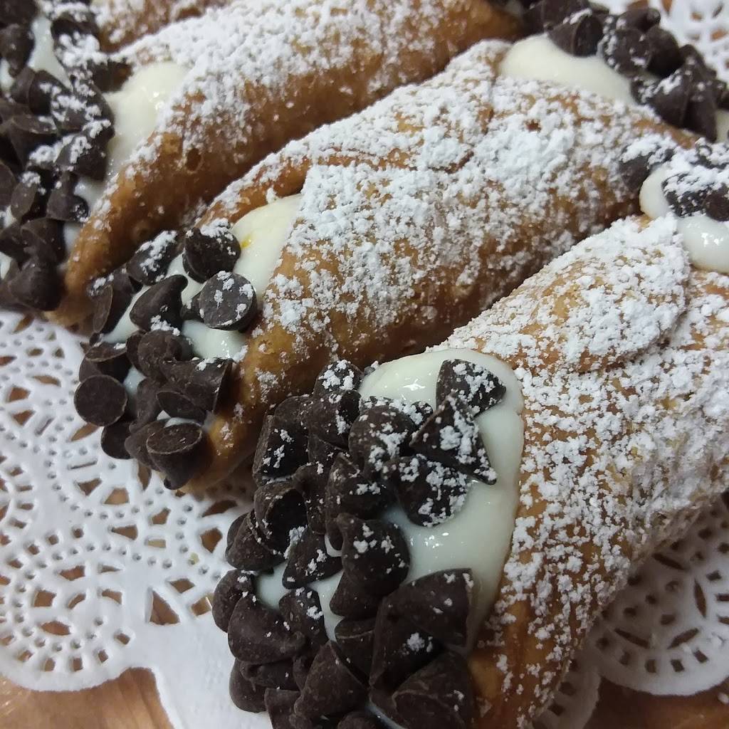 Farmers Delicatessen & Bakery | bakery | 3952 Cambridge Rd, Cameron Park, CA 95682, USA | 5306726800 OR +1 530-672-6800