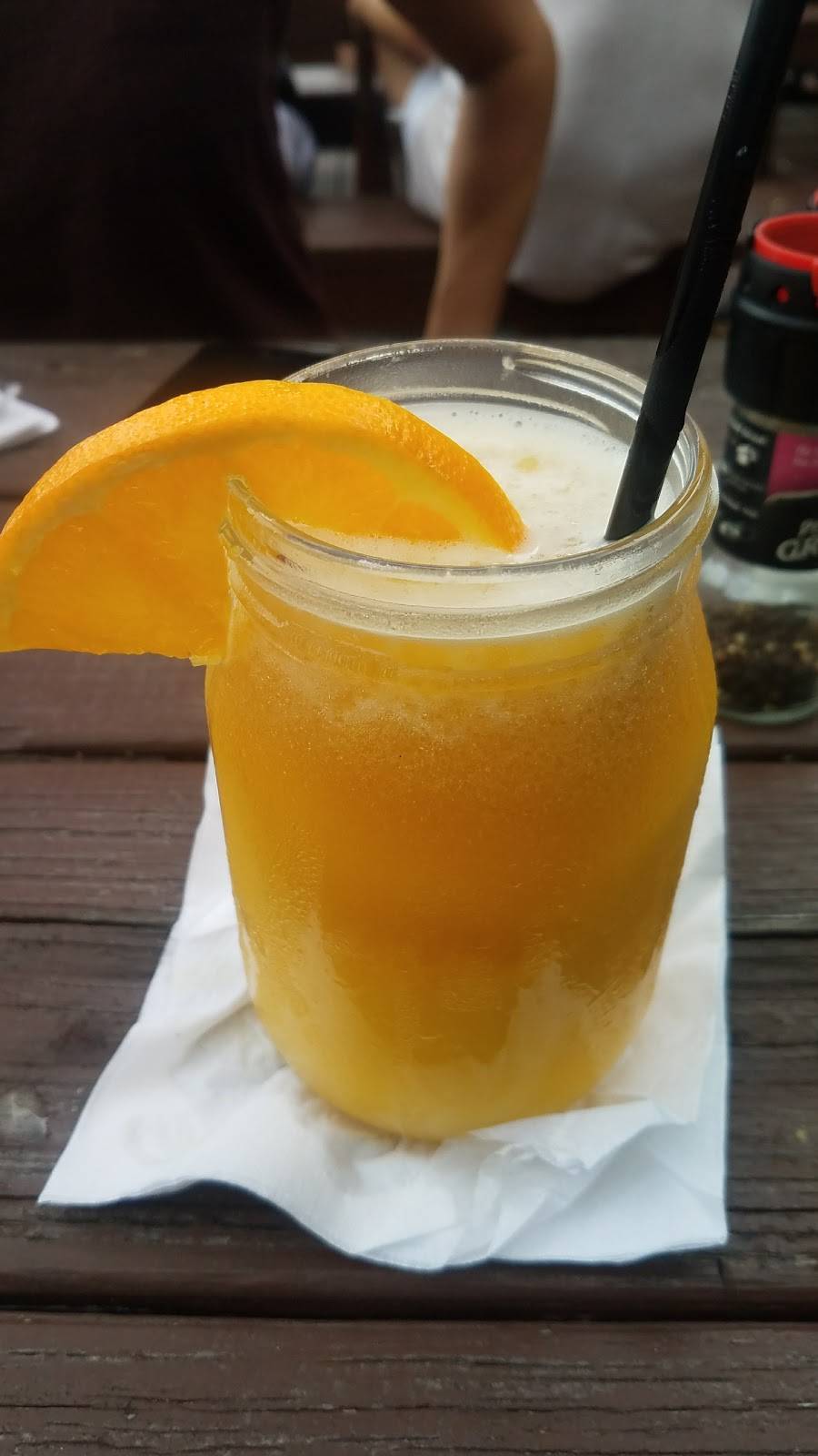 Canyon Creek | restaurant | 6603 Westcott St, Houston, TX 77007, USA | 7138645885 OR +1 713-864-5885