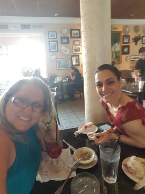 St. James Restaurant and Cabaret | night club | 555 Rankin Rd, Houston, TX 77073, USA | 2818218487 OR +1 281-821-8487