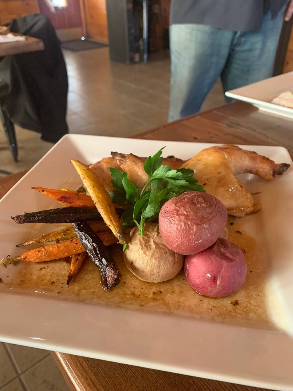 Salt Lick Tavern | restaurant | 14700 Elizabeth Lake Rd, Lake Hughes, CA 93532, USA | 6612626010 OR +1 661-262-6010