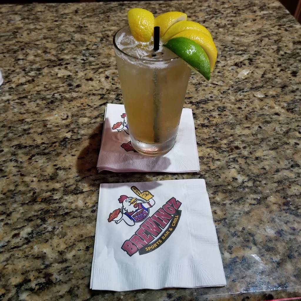 BreWingZ Restaurant and Bar | restaurant | 8740 Spencer Hwy, La Porte, TX 77571, USA | 8327800996 OR +1 832-780-0996