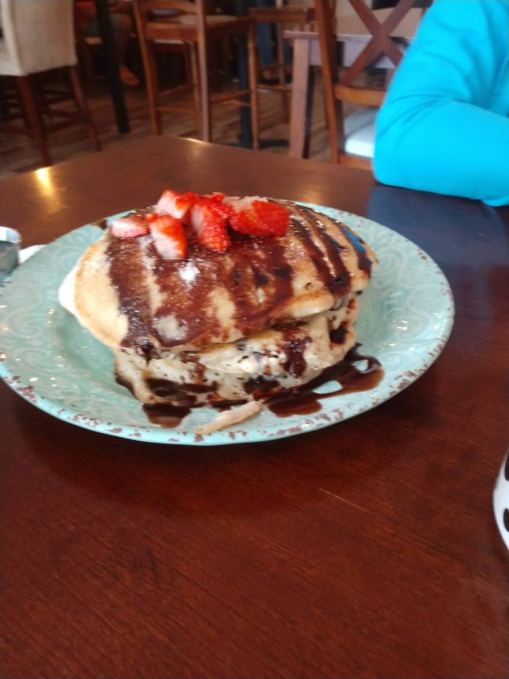 Yours and Mine Cafe and Bakery | restaurant | 2104, 132 E College St, Covina, CA 91723, USA | 6263319095 OR +1 626-331-9095