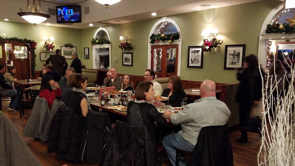 Back Nine Tavern at Southington Country Club | restaurant | 150 Savage St, Plantsville, CT 06479, USA | 8606216383 OR +1 860-621-6383