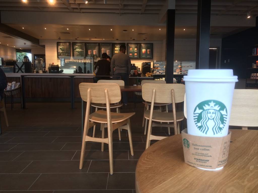 Starbucks | cafe | 21532 Brookhurst St, Huntington Beach, CA 92646, USA | 7143781040 OR +1 714-378-1040