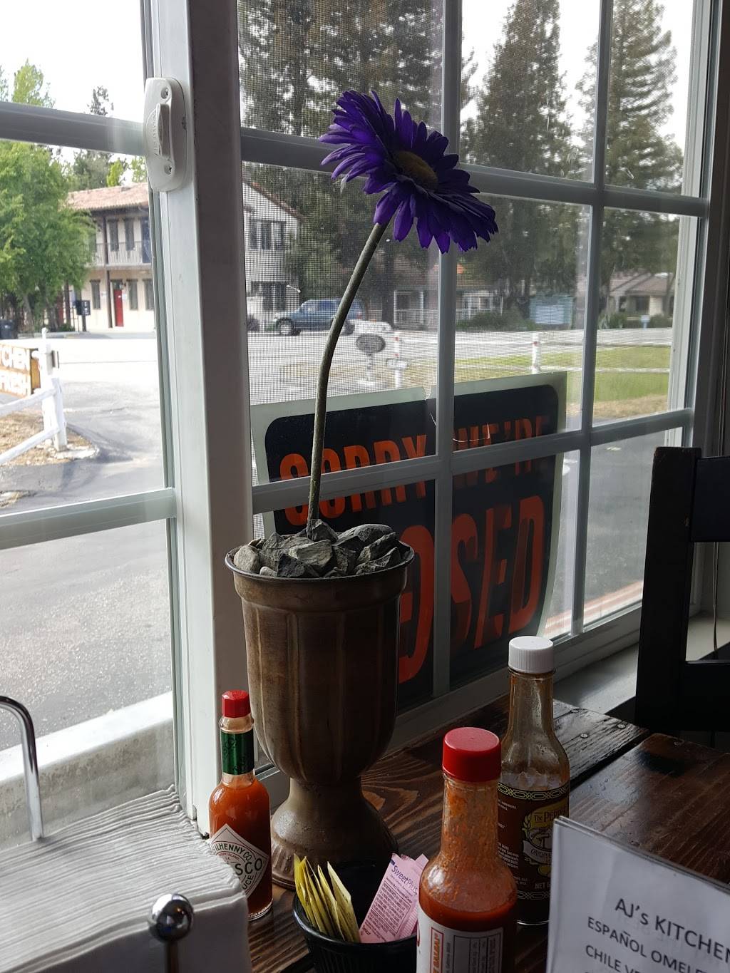 AJs Kitchen | restaurant | 7905 Morro Rd, Atascadero, CA 93422, USA | 8055919404 OR +1 805-591-9404