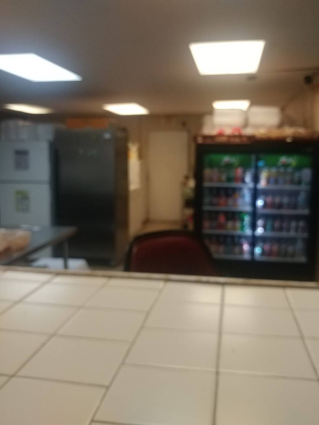 Vee Sandwich Shop | restaurant | 2601 W Michigan St, Indianapolis, IN 46222, USA | 3176531901 OR +1 317-653-1901