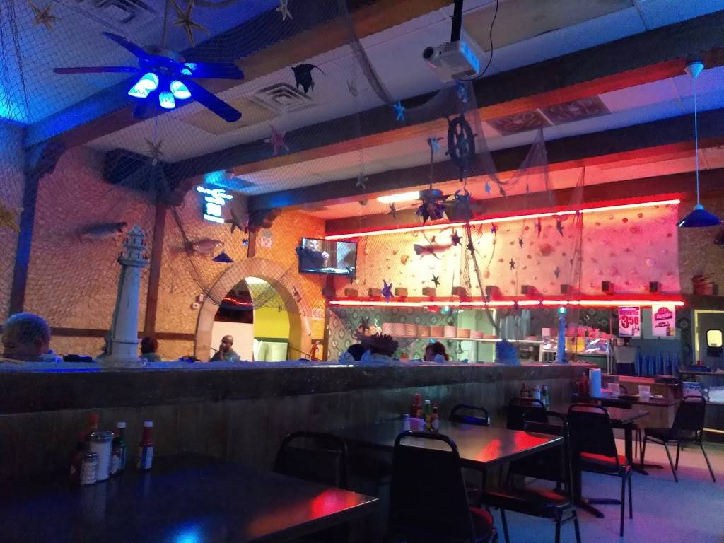 El Tiburon Seafood & Grill | restaurant | 4115 W Jefferson Blvd, Dallas, TX 75211, USA | 2143374779 OR +1 214-337-4779