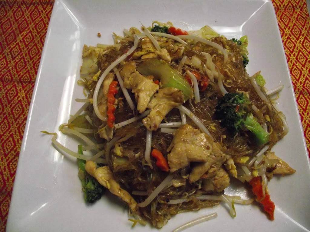 Thai Plates Cuisine | restaurant | 319 S Power Rd, Mesa, AZ 85206, USA | 4808320238 OR +1 480-832-0238