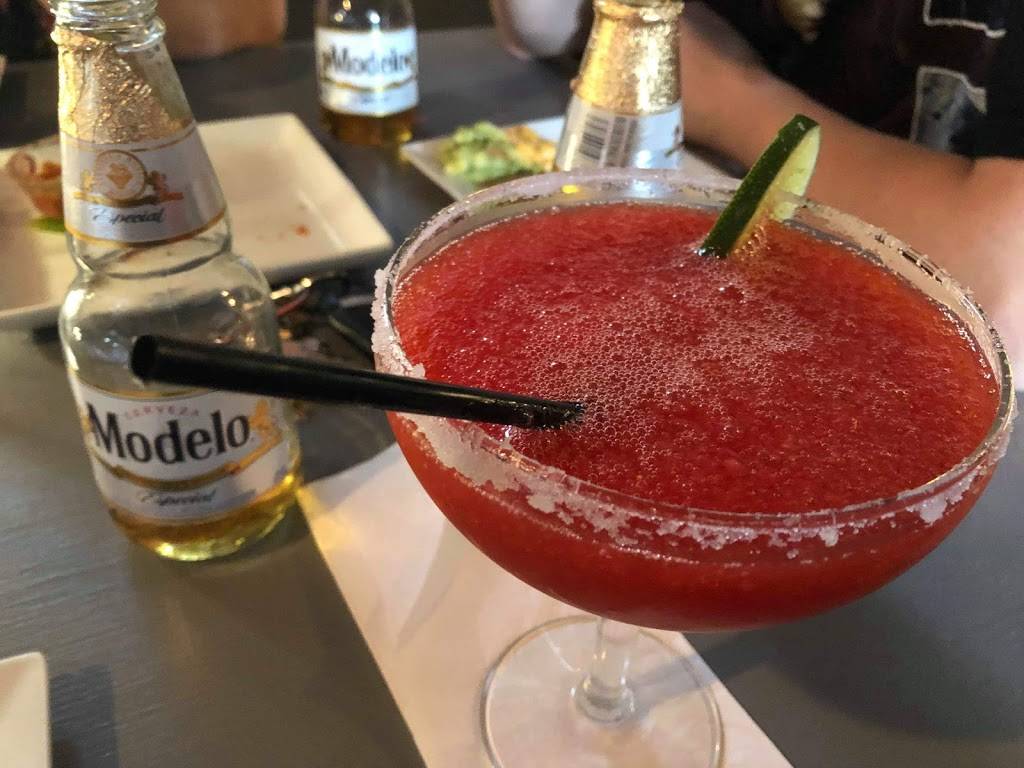 Chicanos Tacos and Tequila | restaurant | 219 Dalhousie St, Amherstburg, ON N9V 1W6, Canada | 2267225583 OR +1 226-722-5583