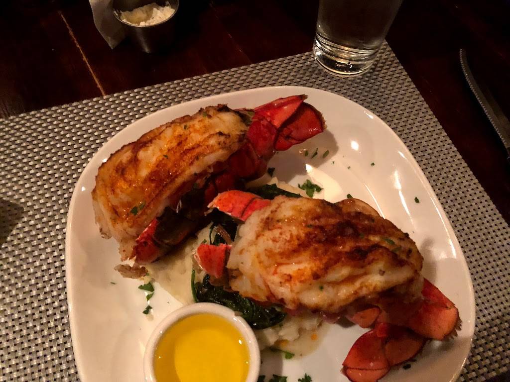 Cuts Steakhouse | restaurant | 60 Andrew Young International Blvd NE, Atlanta, GA 30303, USA | 4045253399 OR +1 404-525-3399