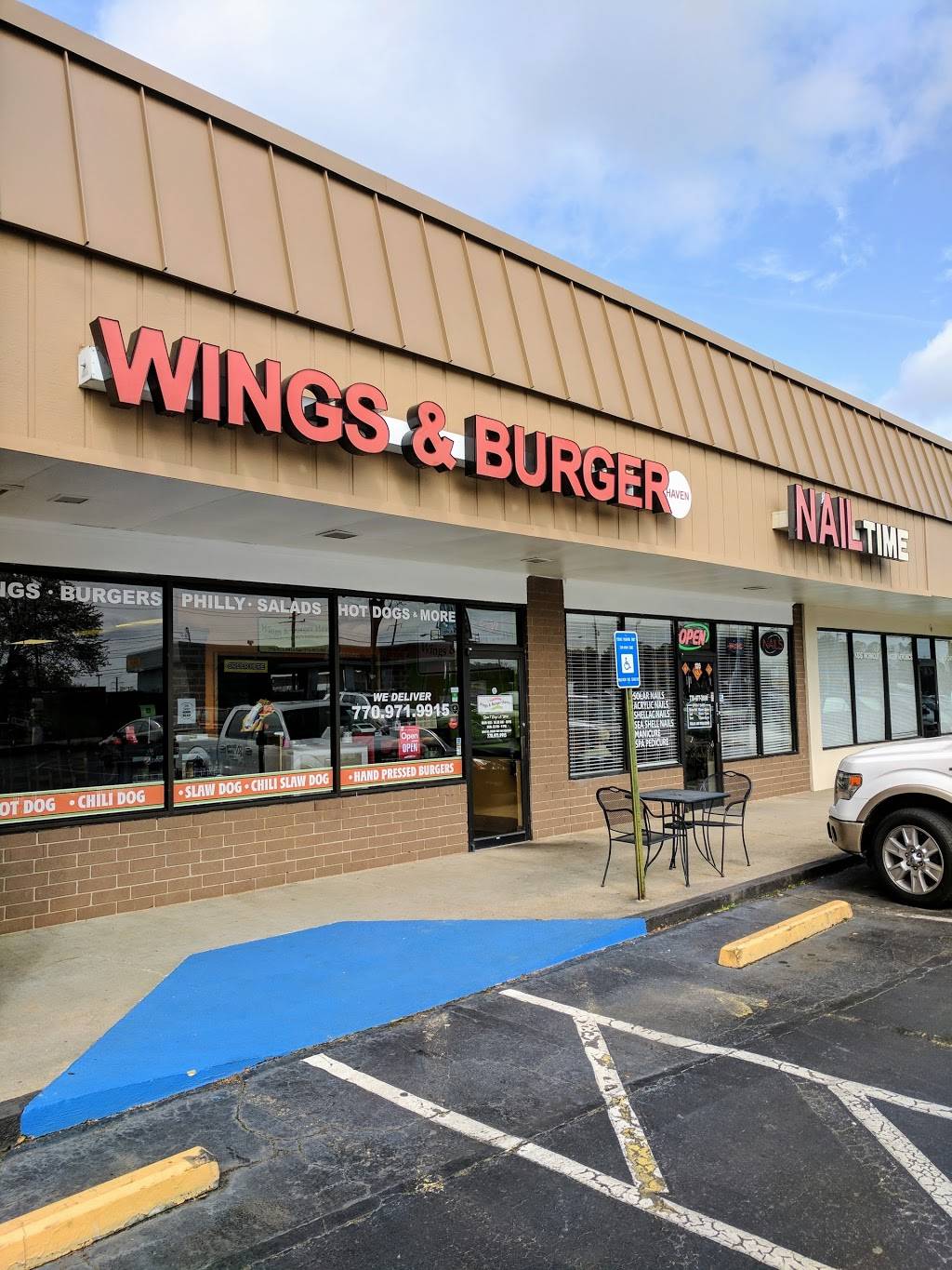 Wings and Burger Haven | meal takeaway | 2745 Sandy Plains Rd #128, Marietta, GA 30066, USA | 7709719915 OR +1 770-971-9915