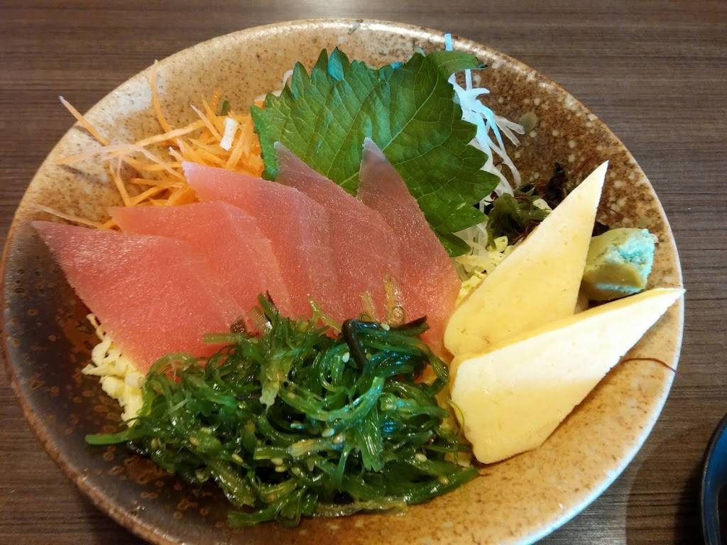 Tomo Sushi & Karaoke | restaurant | 2959 E Big Beaver Rd, Troy, MI 48083, USA | 2488172454 OR +1 248-817-2454