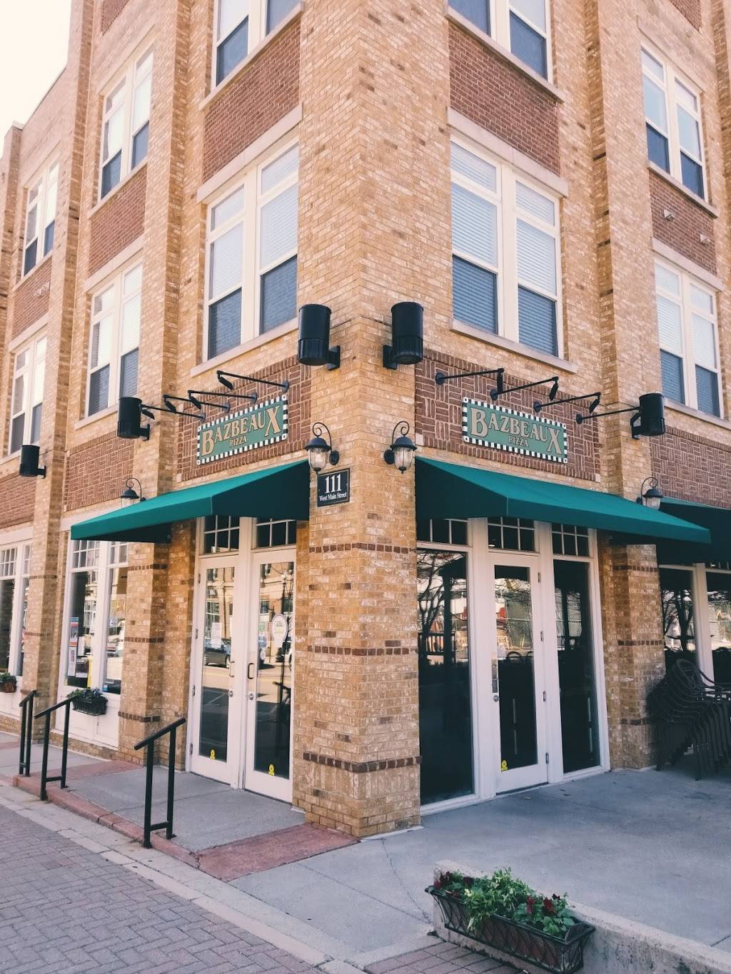 Bazbeaux Pizza (Carmel) | restaurant | 111 W Main St, Carmel, IN 46032, USA | 3178484488 OR +1 317-848-4488