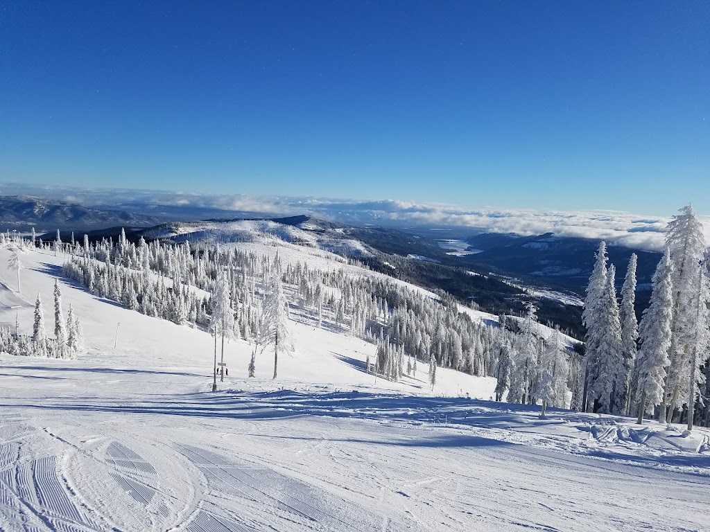 Mt. Spokane Ski & Snowboard Park | restaurant | 29500 N Mt Spokane Park Dr, Mead, WA 99021, USA | 5092382220 OR +1 509-238-2220