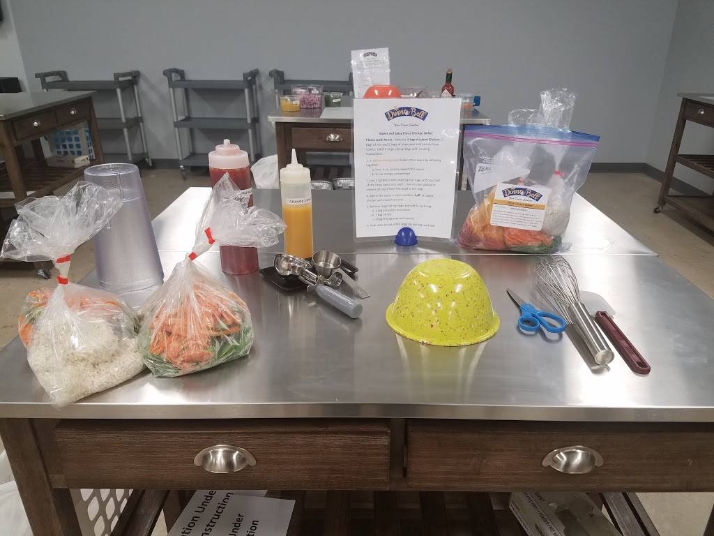 The Dinner Bell | restaurant | 475 Miralago Shore Dr, Cottleville, MO 63376, USA | 6363877377 OR +1 636-387-7377