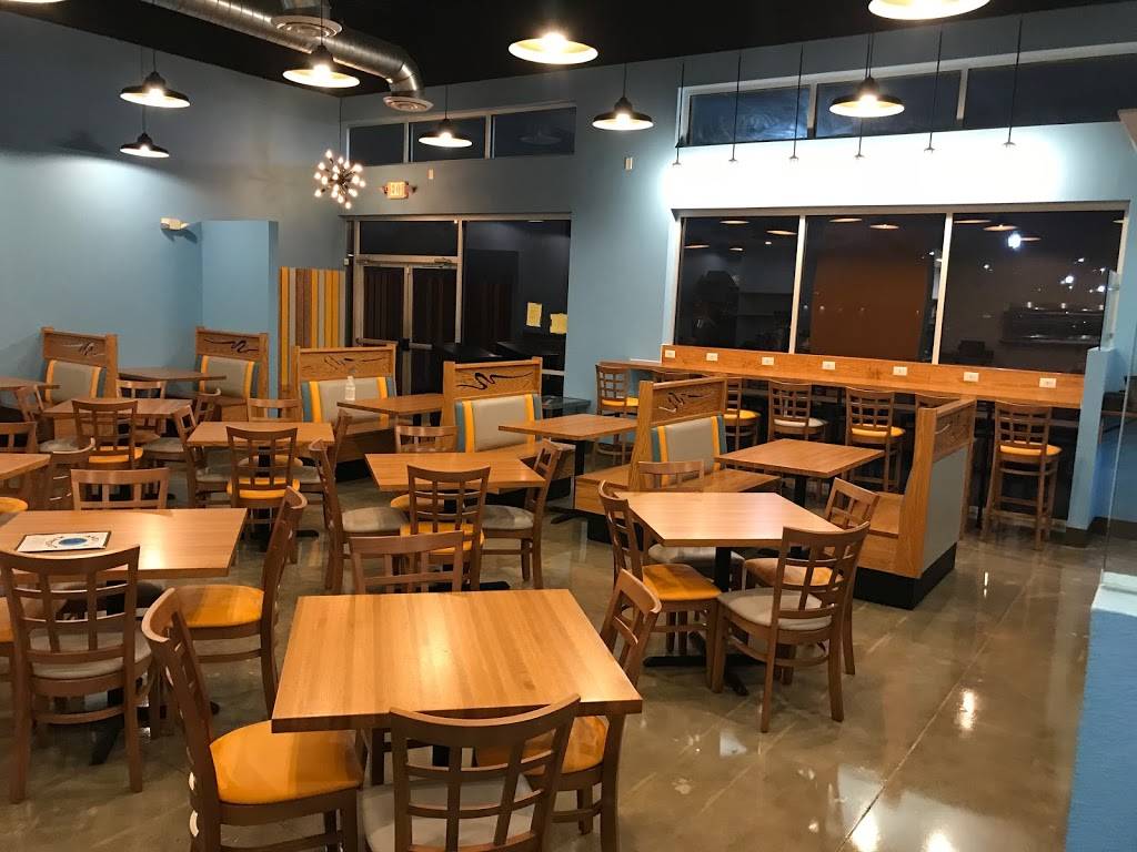 Averys Kitchen LLC | restaurant | 2063 Central Plaza #107, New Braunfels, TX 78130, USA | 8302140506 OR +1 830-214-0506