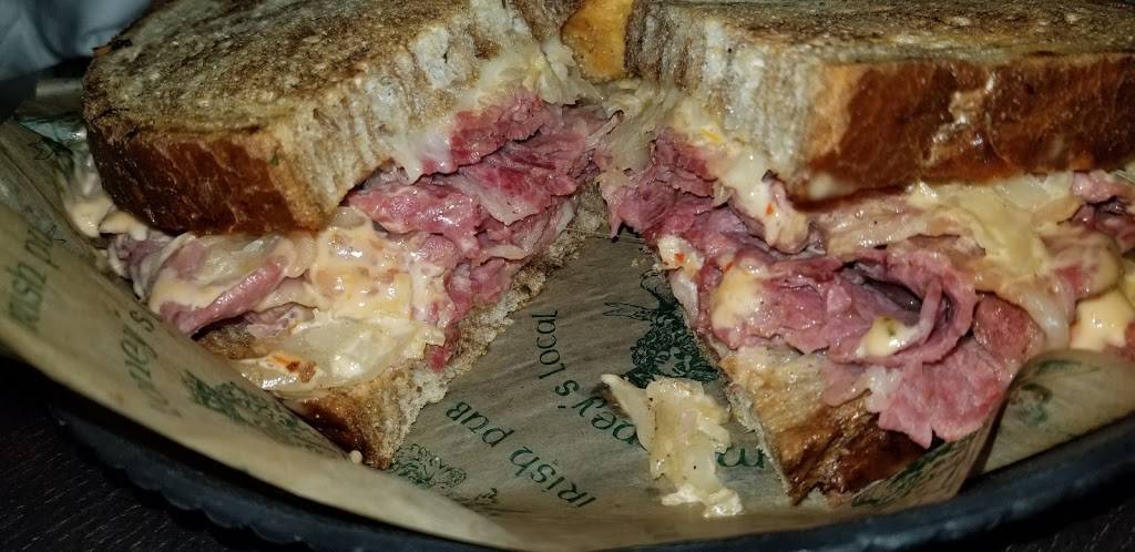 Maloneys Local Irish Pub | restaurant | 9540 W Linebaugh Ave, Tampa, FL 33626, USA | 8137490859 OR +1 813-749-0859