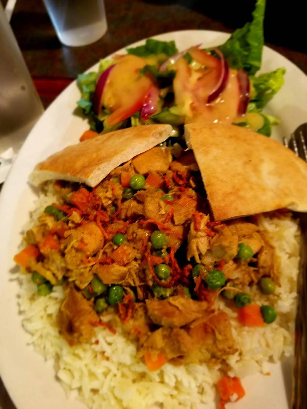 Gojo Ethiopian Cafe and Restaurant | restaurant | 415 W Thompson Ln, Nashville, TN 37211, USA | 6153320710 OR +1 615-332-0710