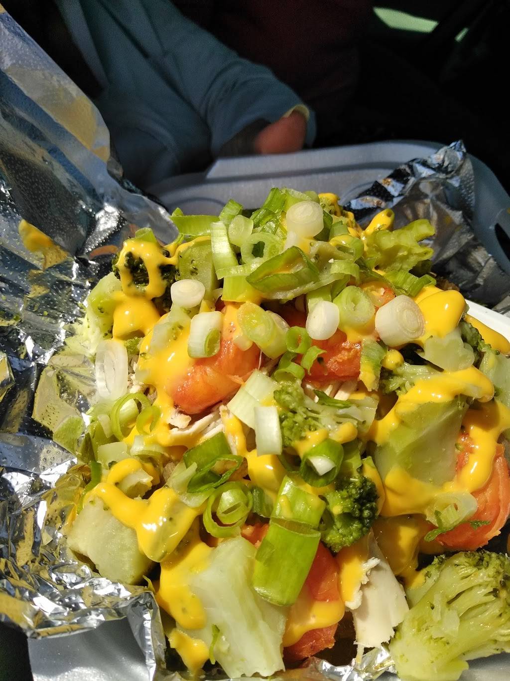 Phenomenal Ribs | restaurant | 1101 Broadway, Gary, IN 46407, USA | 2197024414 OR +1 219-702-4414