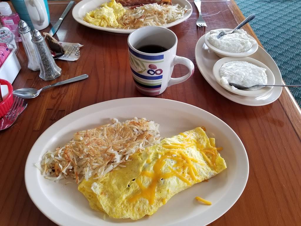 Muddies Diner | restaurant | 1637 N Cocoa Blvd, Cocoa, FL 32922, USA | 3217358864 OR +1 321-735-8864