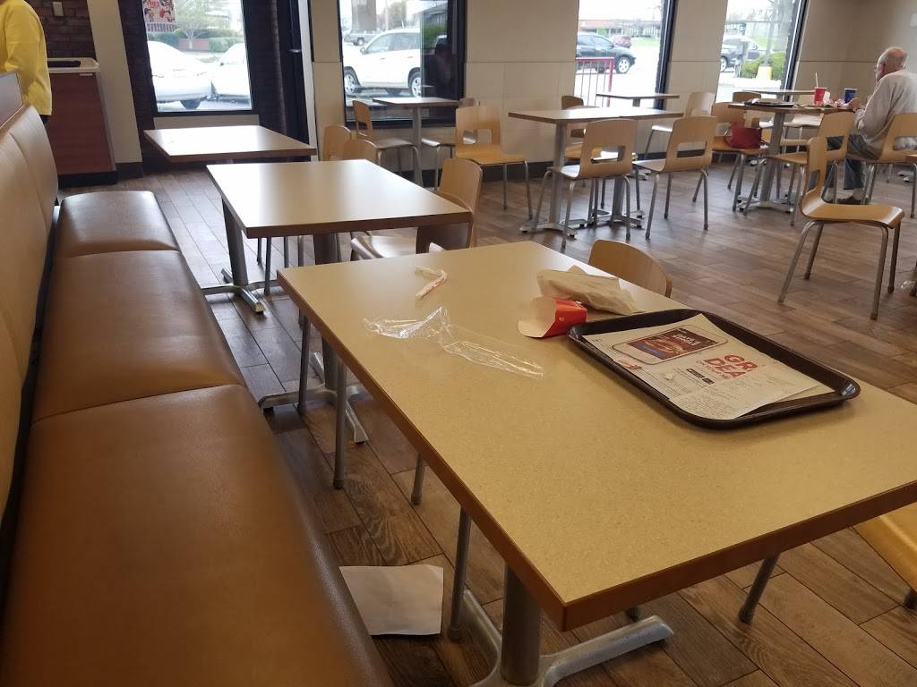 Wendys | restaurant | 9489 Westport Rd, Louisville, KY 40241, USA | 5024238503 OR +1 502-423-8503