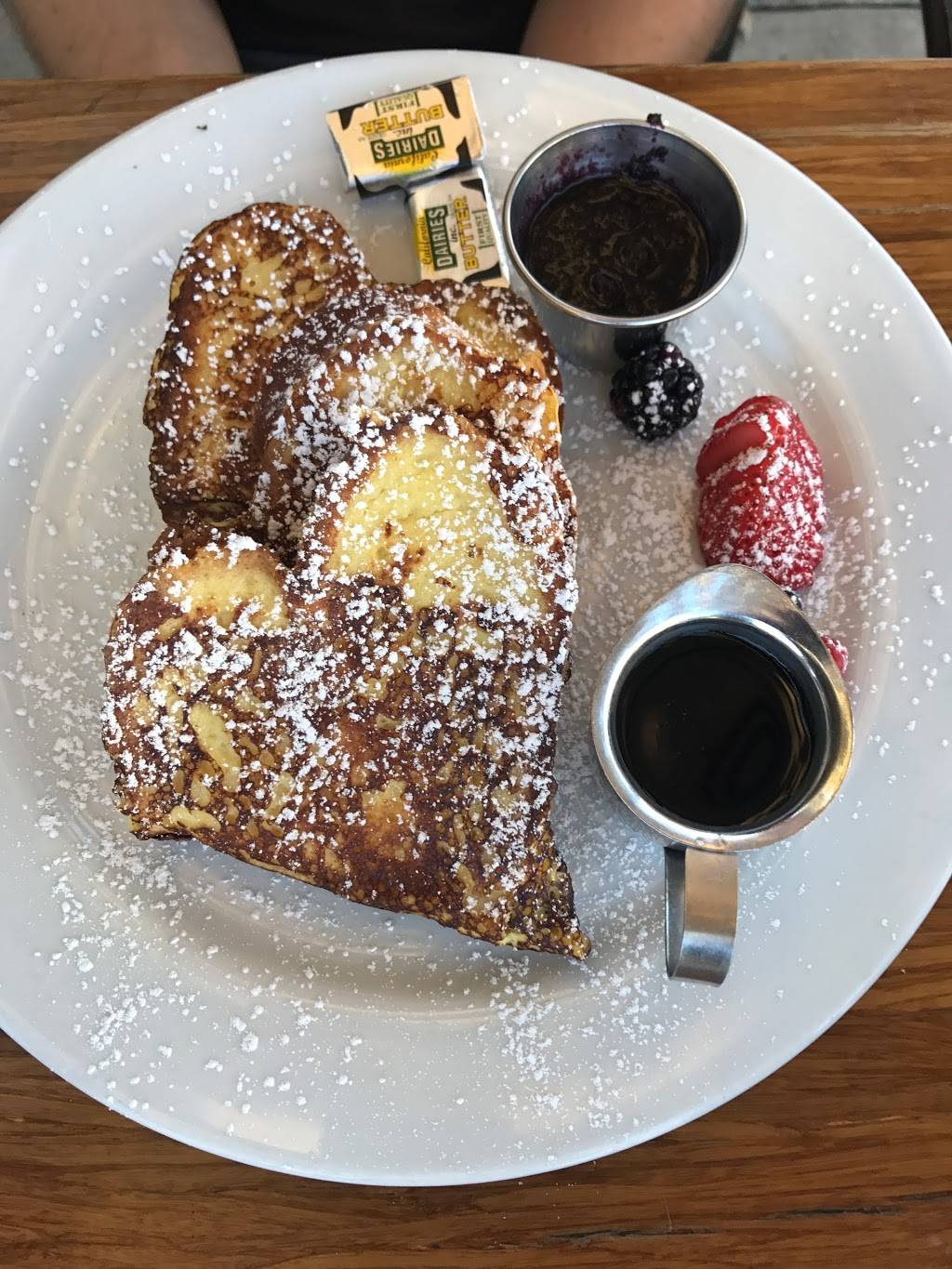 Wistaria Restaurant and Bar | restaurant | 44 N Baldwin Ave, Sierra Madre, CA 91024, USA | 6263553155 OR +1 626-355-3155