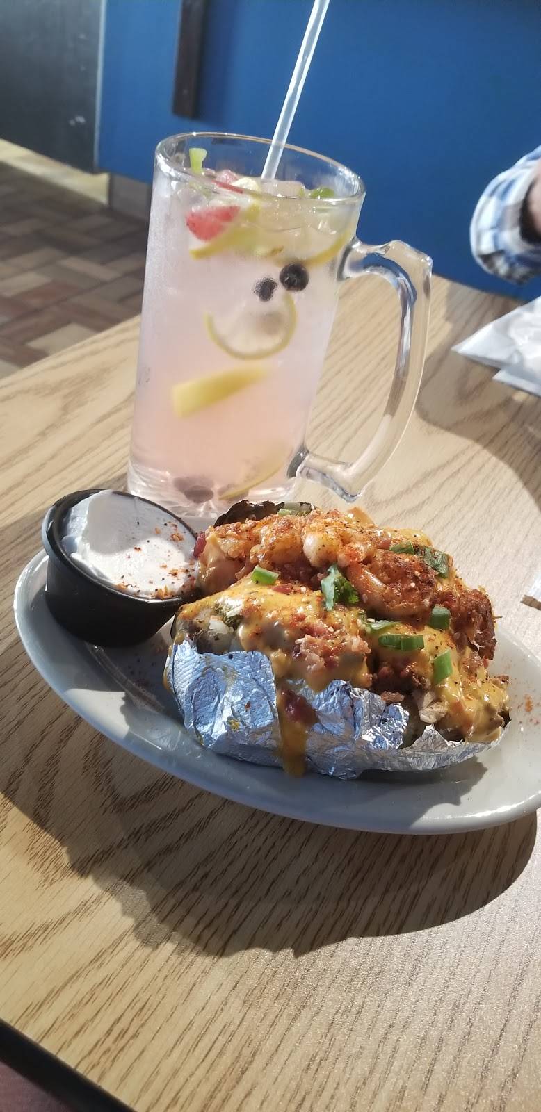 Huge Impact Restaurant | restaurant | 5110 38th St, Indianapolis, IN 46254, USA | 3179750037 OR +1 317-975-0037