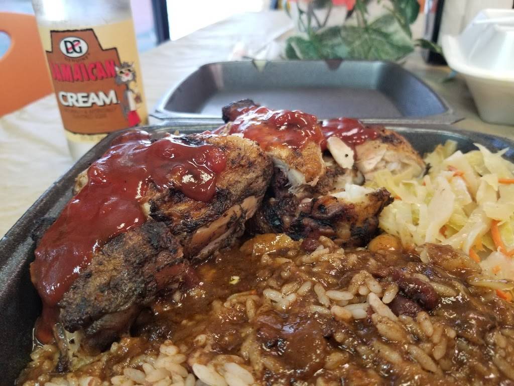 B&T Jamaican Jerk Restaurant | restaurant | 8825 W Colonial Dr, Ocoee, FL 34761, USA | 4074404694 OR +1 407-440-4694