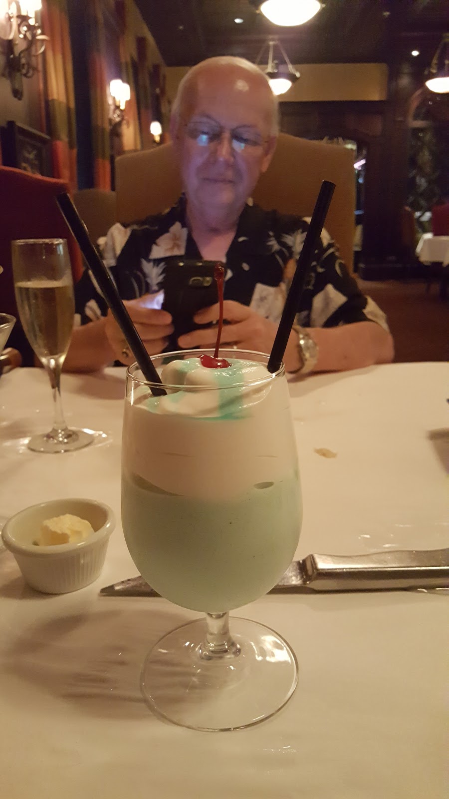 Stoneys Steakhouse | restaurant | 403 Bayfront Pl, Naples, FL 34102, USA | 2394359353 OR +1 239-435-9353