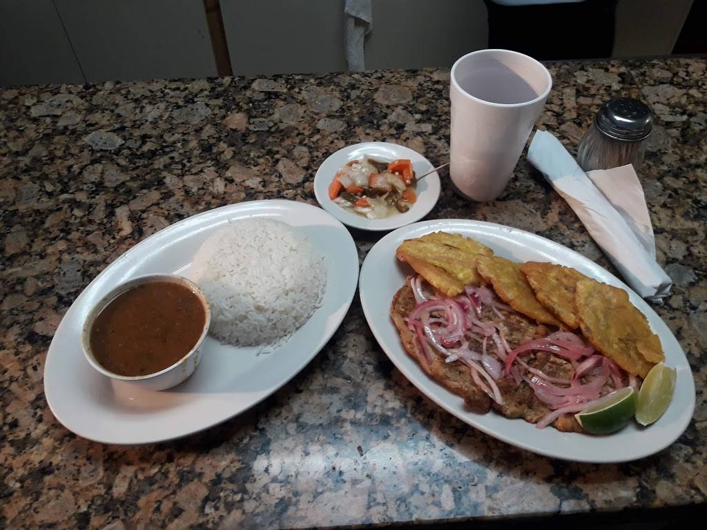 FM Cafeteria | restaurant | 12085 W Okeechobee Rd, Hialeah Gardens, FL 33018, USA | 3055585366 OR +1 305-558-5366