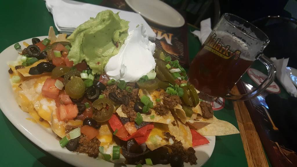 Malarkys Sports Grill | night club | 1025 NW Gilman Blvd, Issaquah, WA 98027, USA | 4253926356 OR +1 425-392-6356