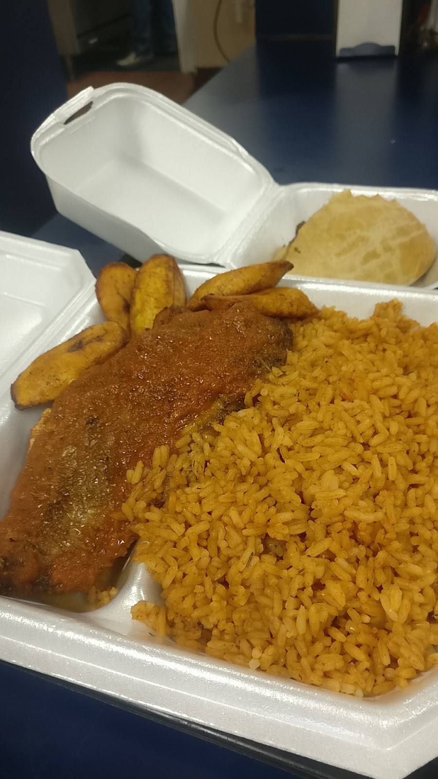 Motherland Cuisine | restaurant | 6024 The Plaza, Charlotte, NC 28215, USA | 7045324279 OR +1 704-532-4279