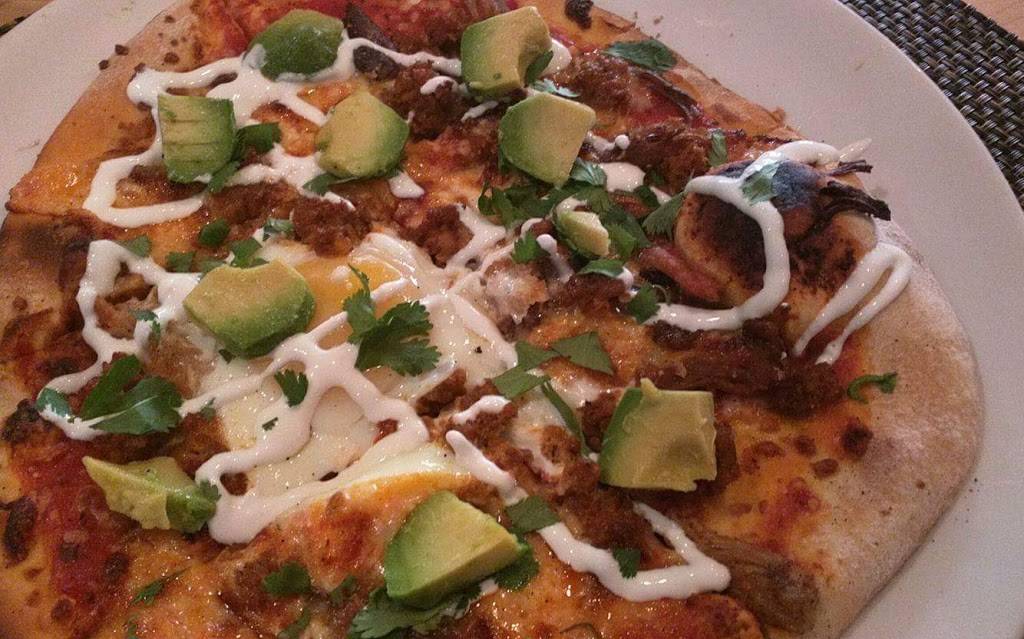 VILLEDGE Wood-Fired Kitchen & Bar | restaurant | 207 Greenville Blvd SW, Greenville, NC 27834, USA | 2523559500 OR +1 252-355-9500