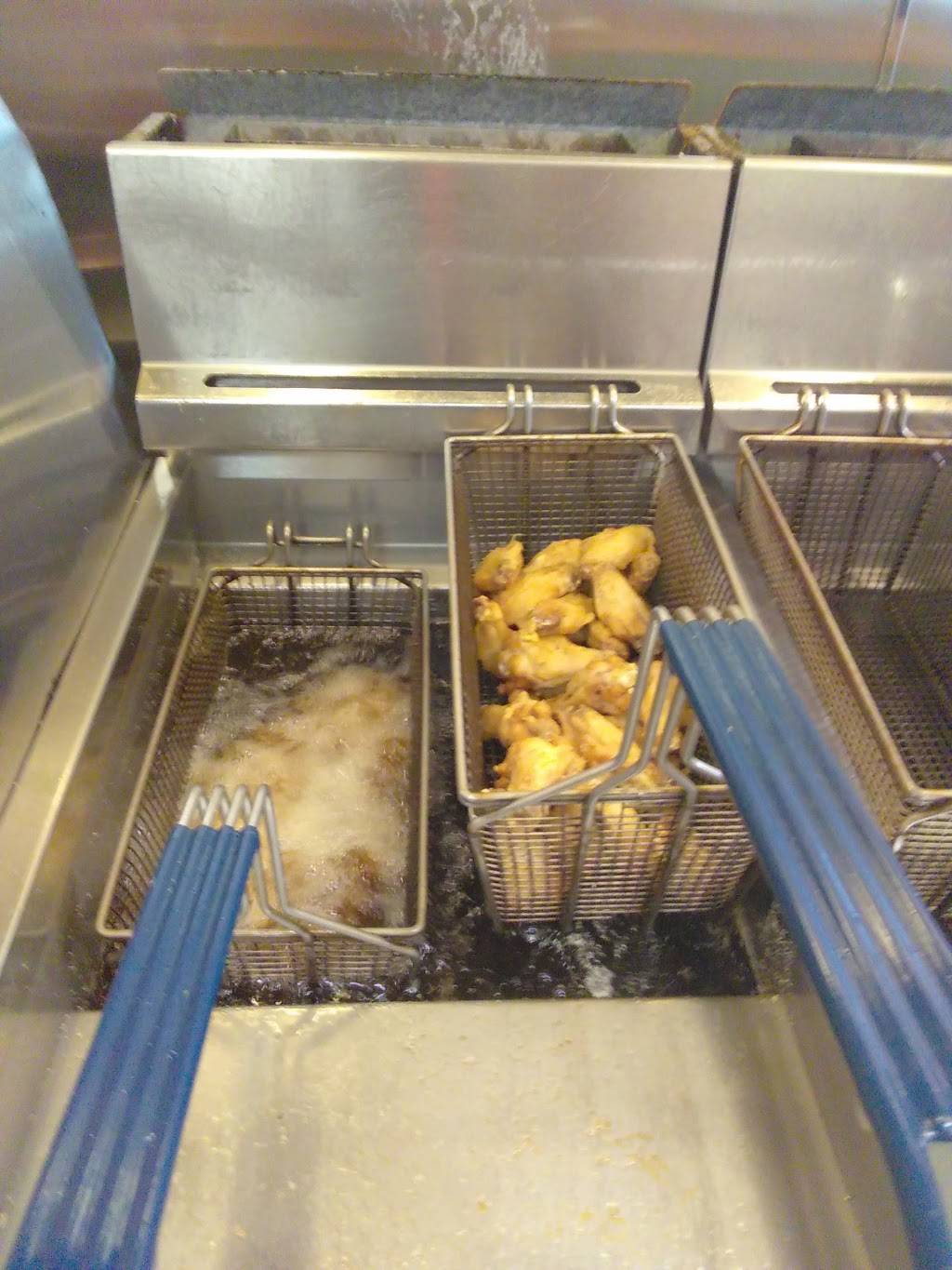 American Deli | restaurant | 9209 Cullen Blvd, Houston, TX 77051, USA | 7137349555 OR +1 713-734-9555