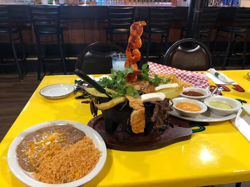 Casa-Amigos Mexican Restaurant | restaurant | N2410 WI-107, Merrill, WI 54452, USA | 7155393142 OR +1 715-539-3142