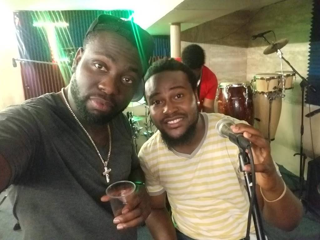 Prestige Caribbean Restaurant | restaurant | 127 Hempstead Turnpike, Elmont, NY 11003, USA | 5163525300 OR +1 516-352-5300