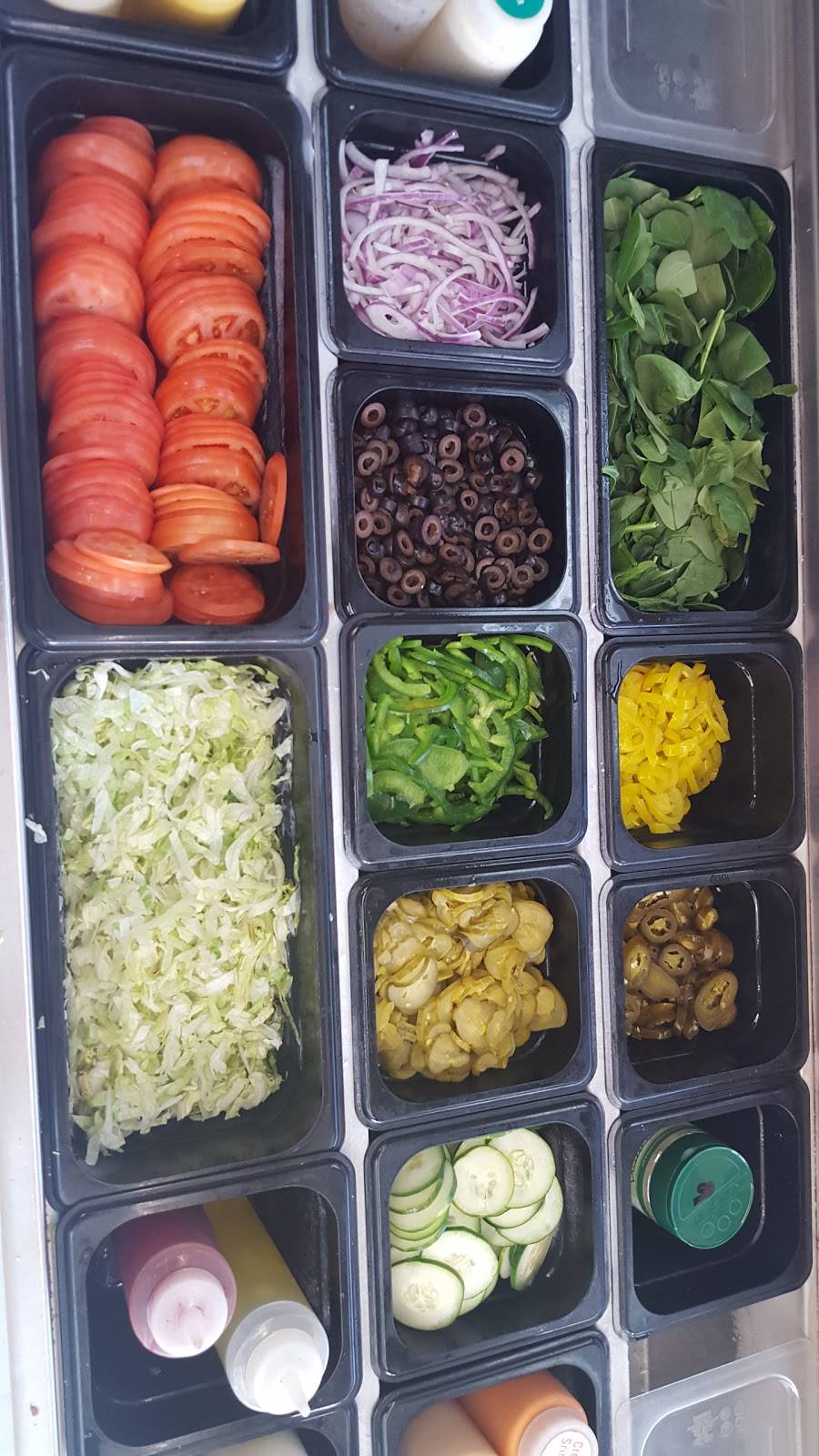 Subway | meal takeaway | 455 N Alafaya Trl Room M10, Orlando, FL 32828, USA | 4072072088 OR +1 407-207-2088