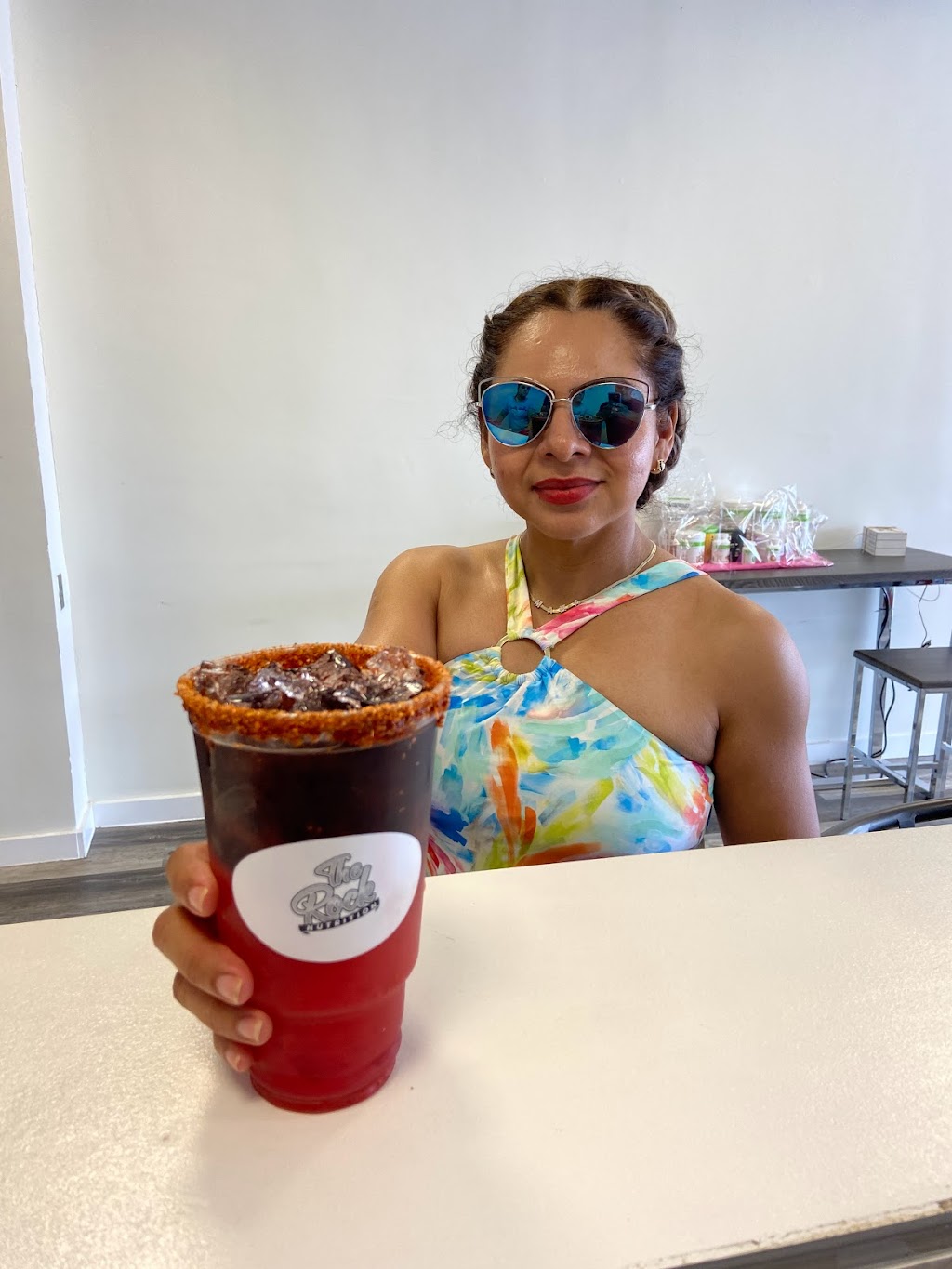 The Rock Nutrition | restaurant | 14040 Nacogdoches Rd ste 2, San Antonio, TX 78247, USA | 9152740931 OR +1 915-274-0931