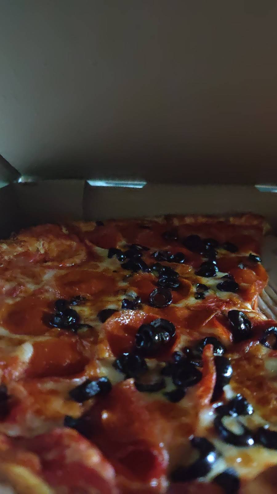 Bambinos Pizza & Subs | restaurant | 5145 N Summit St, Toledo, OH 43611, USA | 4197295353 OR +1 419-729-5353