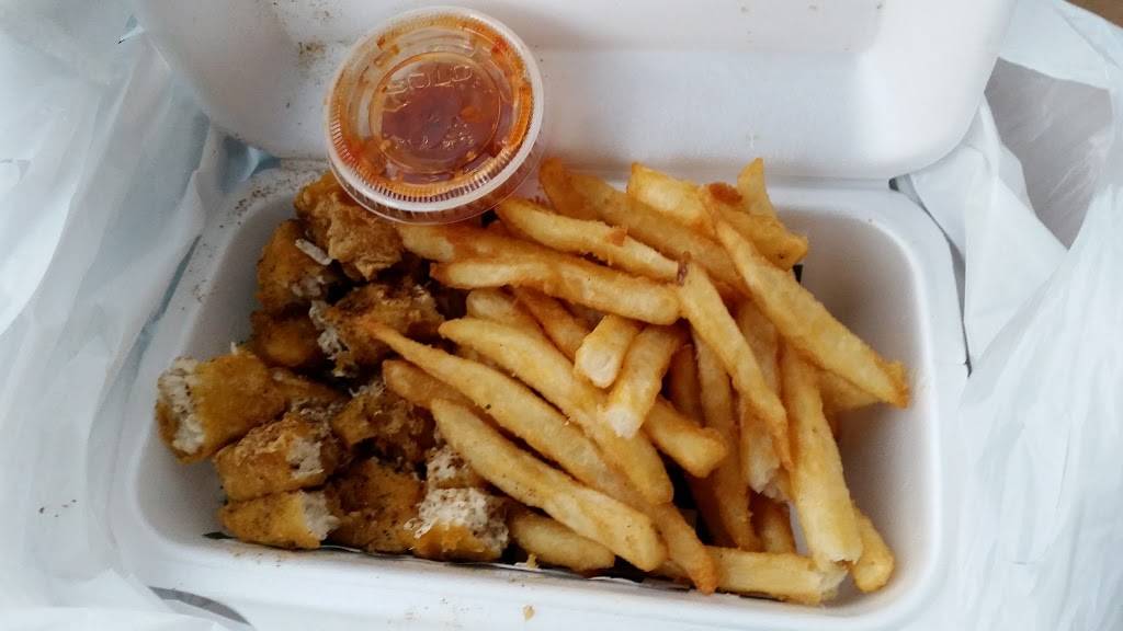 Veggie Flames | restaurant | 7210 Airport Rd, Mississauga, ON L4T 2H3, Canada | 9059566400 OR +1 905-956-6400