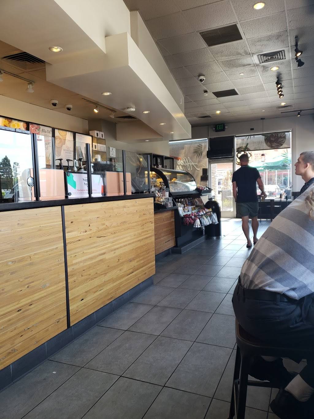 Starbucks | cafe | 1631 Edinger Ave #101, Tustin, CA 92780, USA | 7142590362 OR +1 714-259-0362