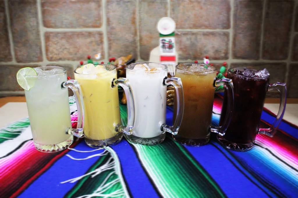 Hectorito Restaurante | restaurant | 2753 Cherokee St, St. Louis, MO 63118, USA | 3147714049 OR +1 314-771-4049