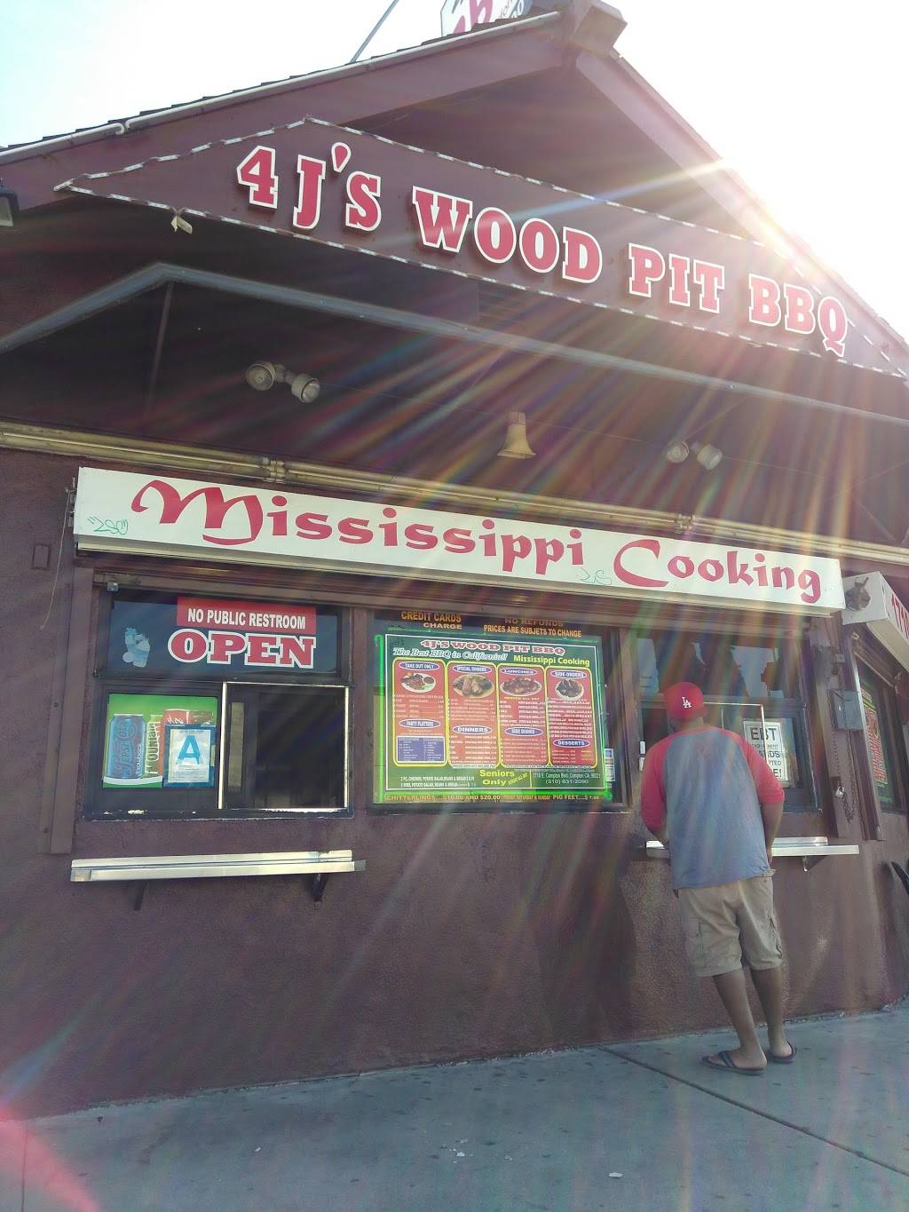 4Js Wood Pit BBQ | restaurant | 3409, 1710 E Compton Blvd, Compton, CA 90221, USA | 3106312090 OR +1 310-631-2090
