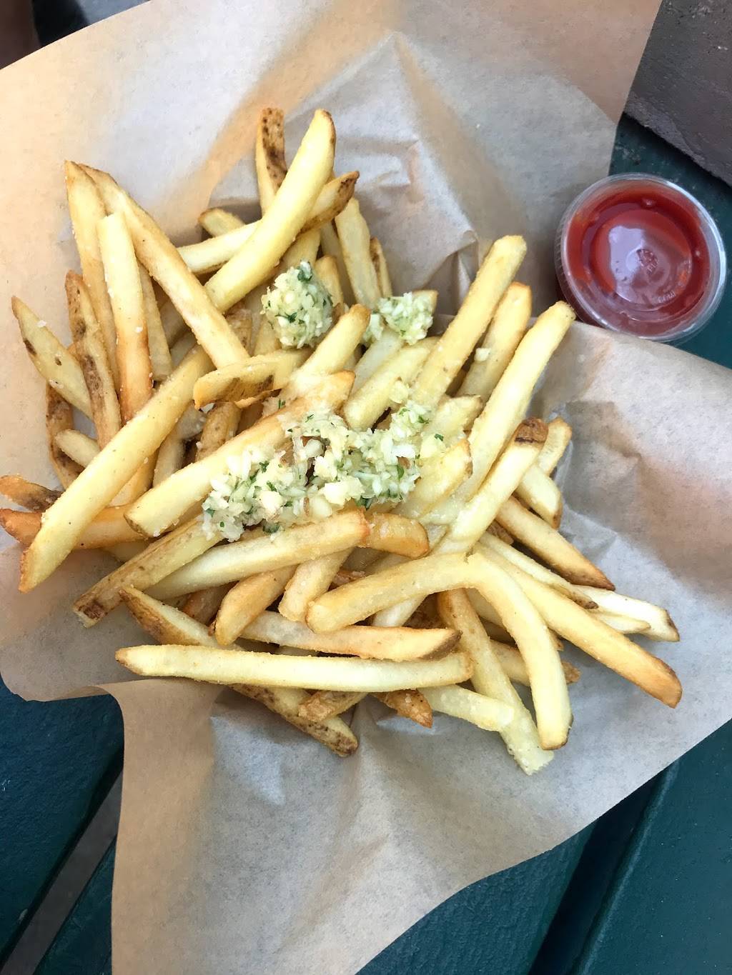 Malaka Brothers | restaurant | 1827 Ocean Front Walk, Venice, CA 90291, USA | 4242285950 OR +1 424-228-5950