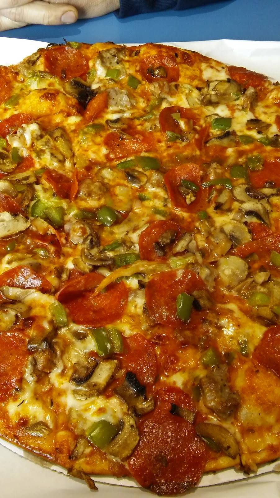 Mr. Scribs Pizza | restaurant | 565 E Laketon Ave, Muskegon, MI 49442, USA | 2317226164 OR +1 231-722-6164