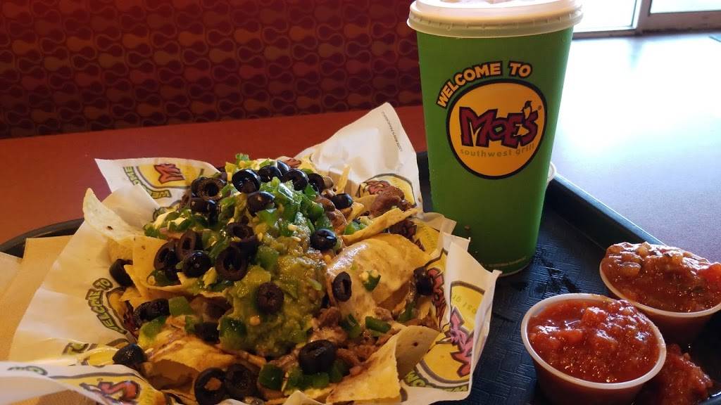 Moes Southwest Grill | restaurant | 715 N Giant City Rd, Carbondale, IL 62901, USA | 6185494200 OR +1 618-549-4200