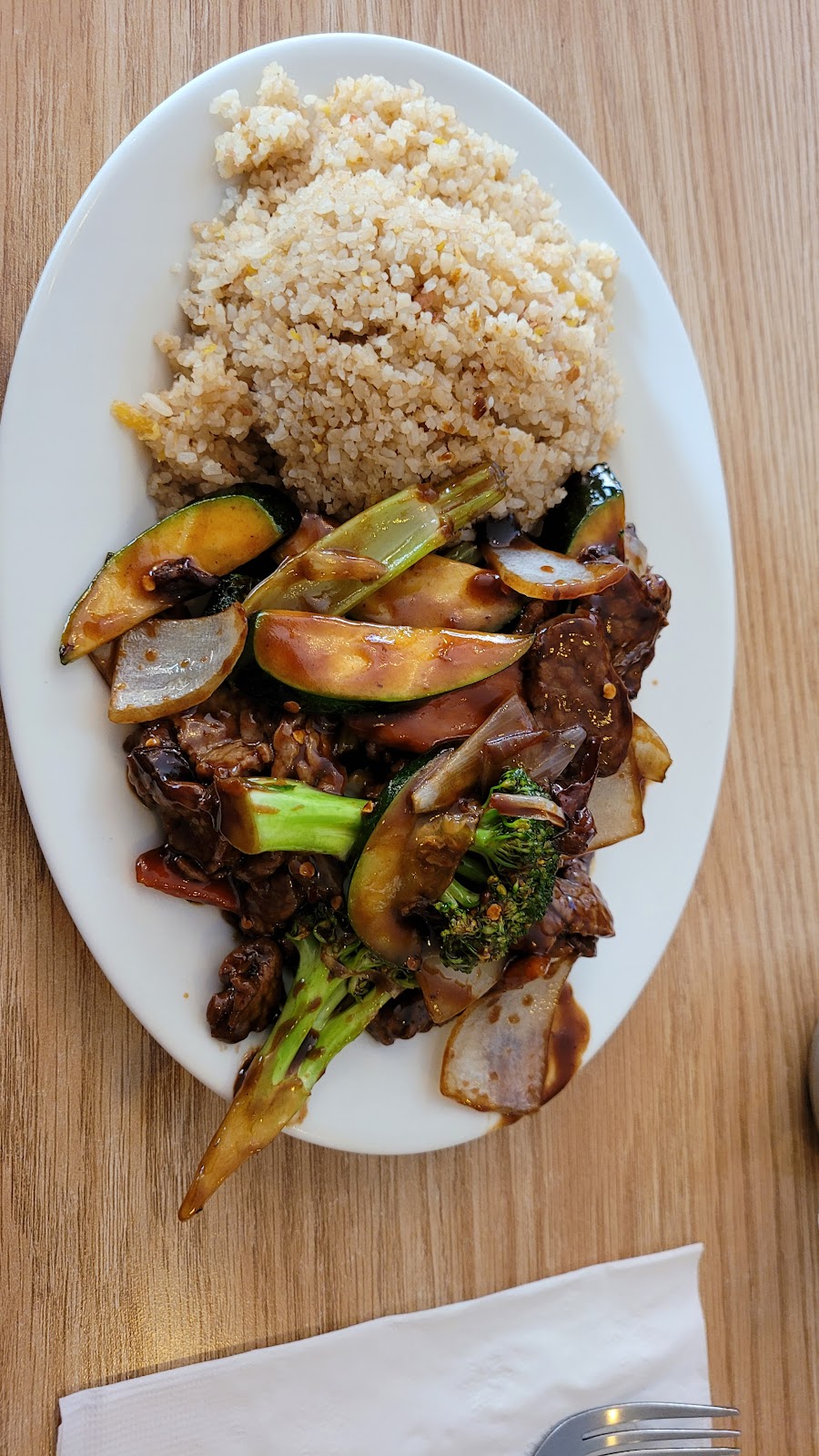 Hunan Chinese Restaurant | restaurant | 27 N F St, Lakeview, OR 97630, USA | 5419479118 OR +1 541-947-9118