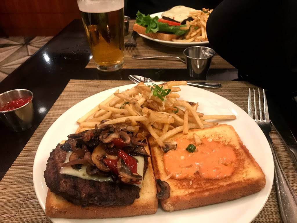 Erics Restaurant | restaurant | 4800 Calhoun Rd, Houston, TX 77004, USA | 7137432512 OR +1 713-743-2512