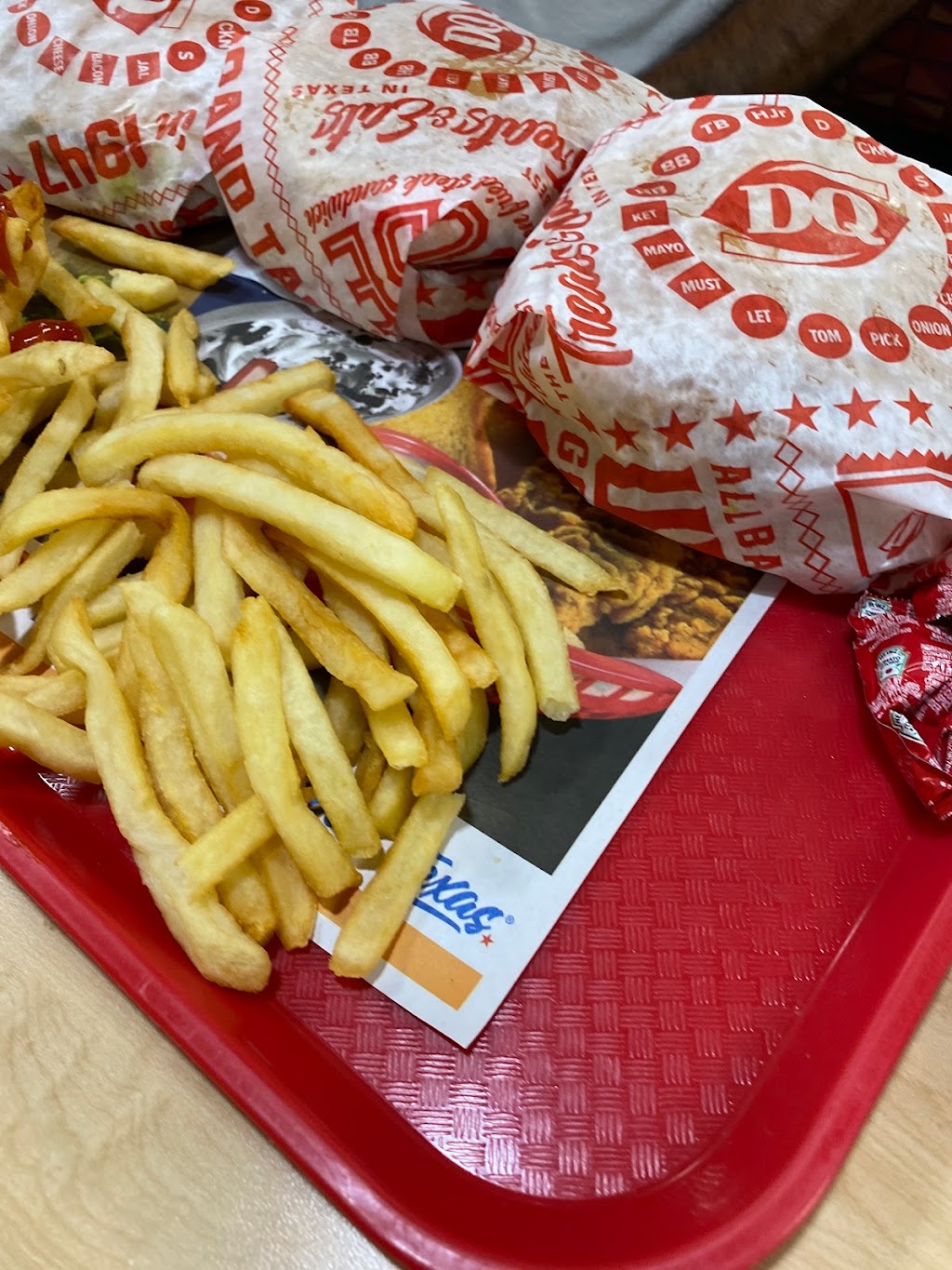 Dairy Queen | restaurant | 4205 San Bernardo Ave, Laredo, TX 78041, USA | 9567243355 OR +1 956-724-3355