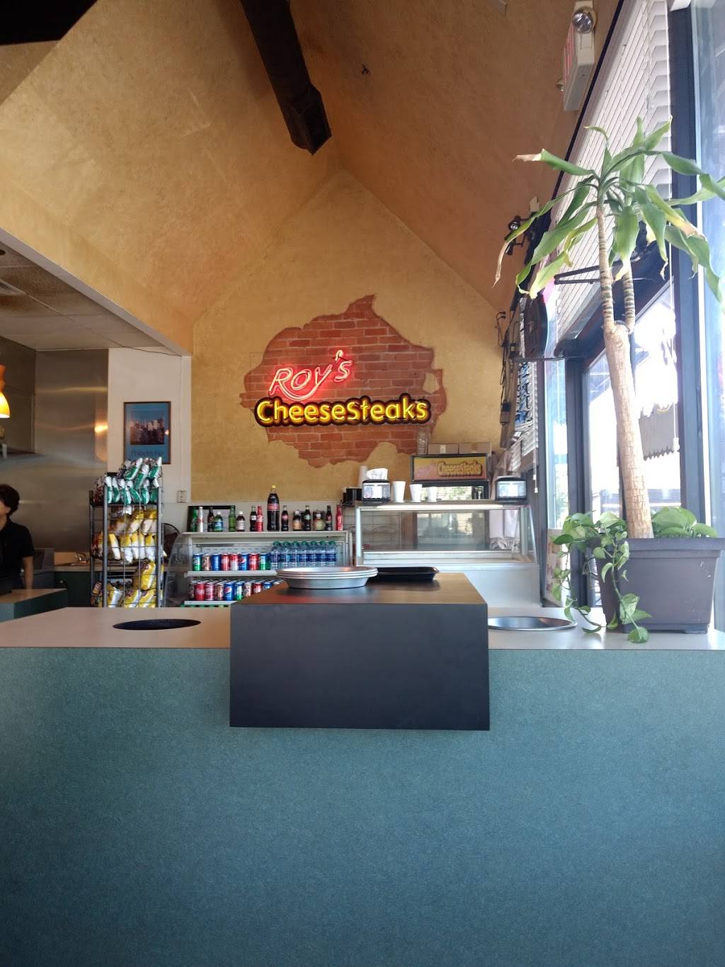 Roys Cheesesteaks | restaurant | 2900 Highlands Pkwy SE, Smyrna, GA 30082, USA | 4047997939 OR +1 404-799-7939
